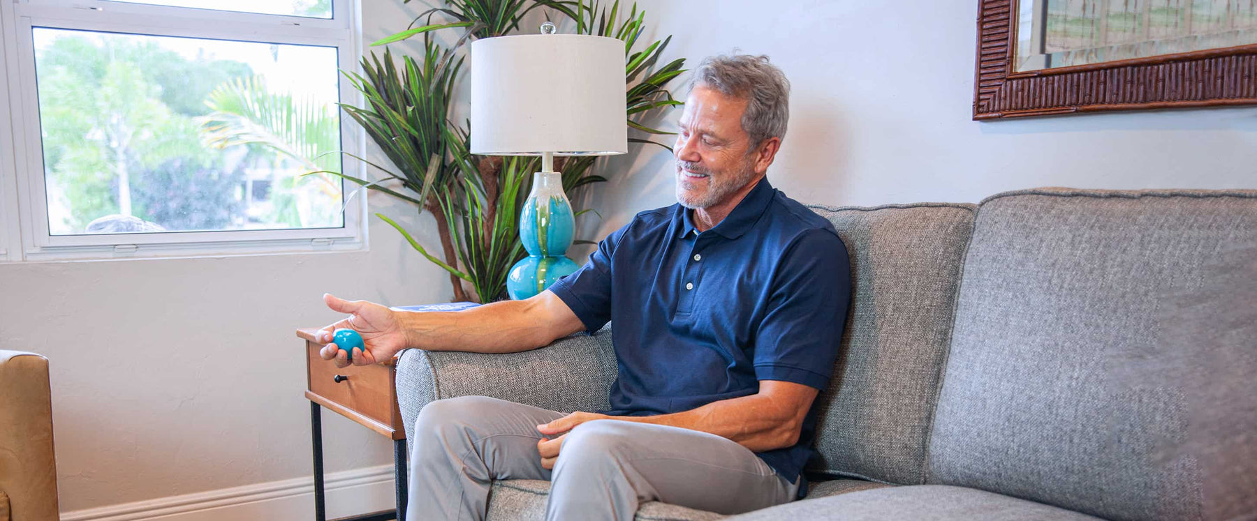 Senior treating wrist arthritis